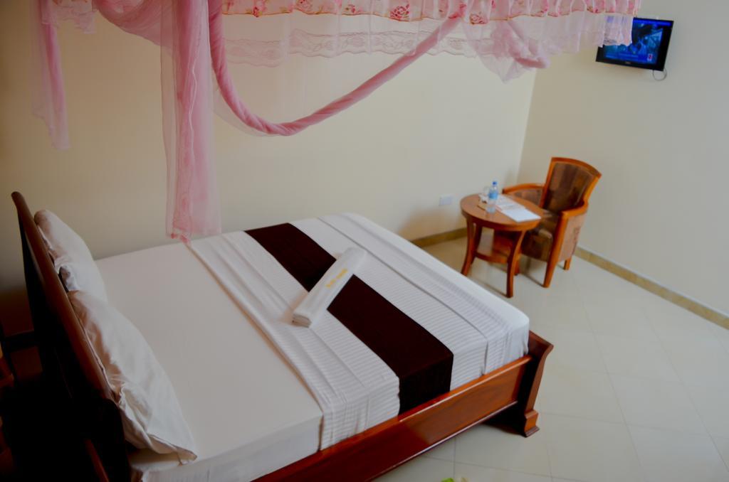 Silver Paradise Hotel Νταρ ες Σαλάμ Εξωτερικό φωτογραφία