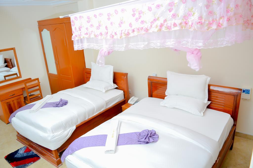 Silver Paradise Hotel Νταρ ες Σαλάμ Εξωτερικό φωτογραφία